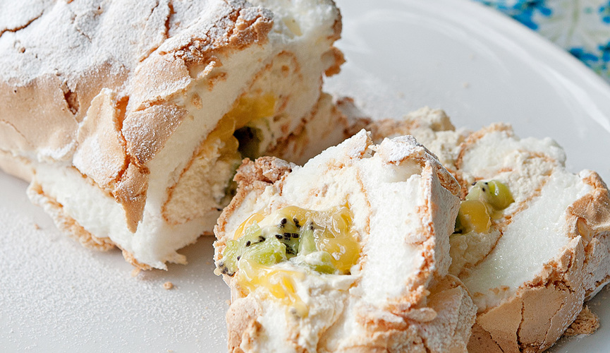 Zesty meringue roulade