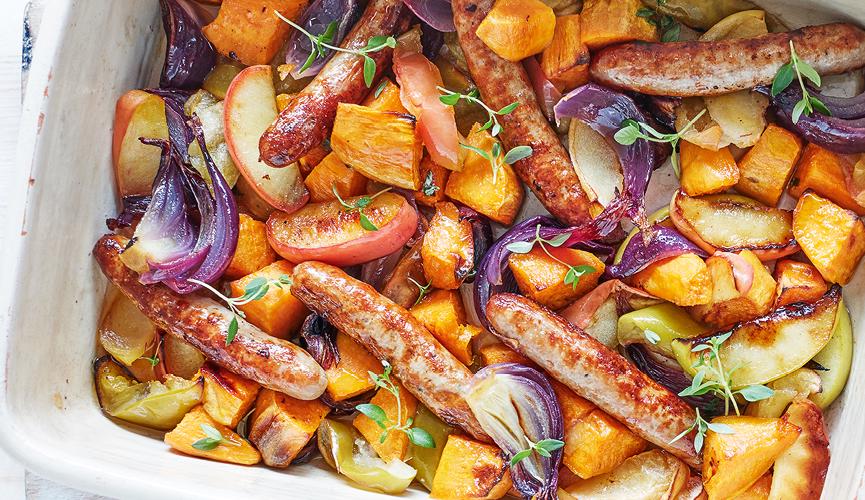 Roasted chipolatas with apple