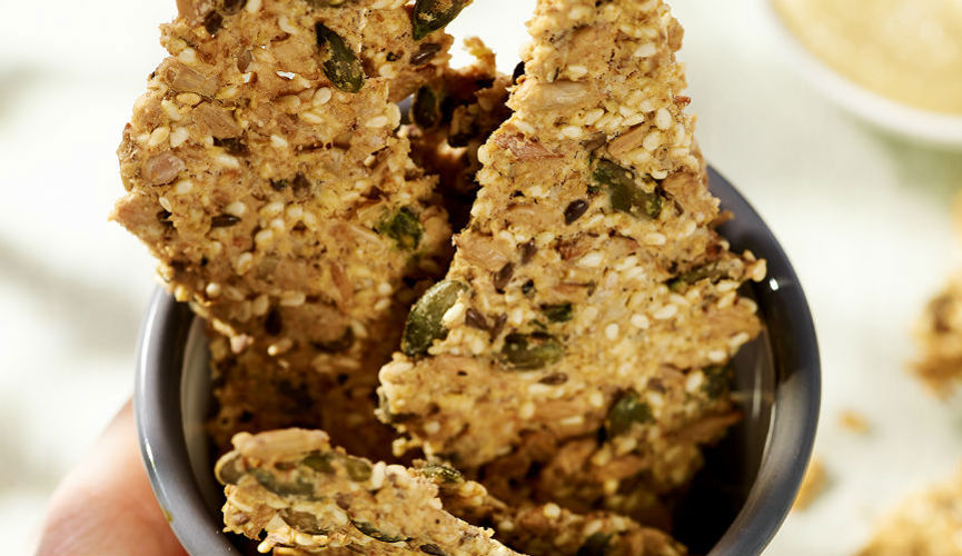 Seeded crackers