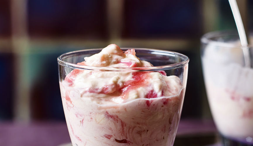 Rhubarb syllabub