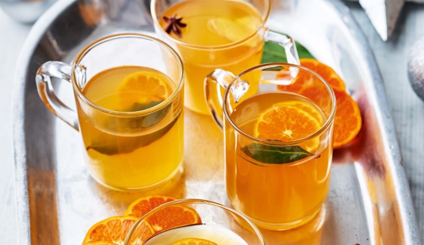 Mulled clementine cider