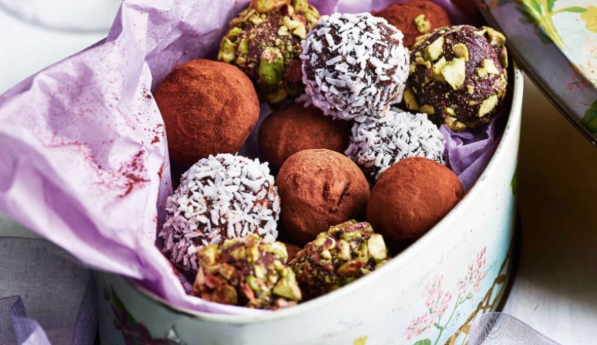 Salted chocolate truffles