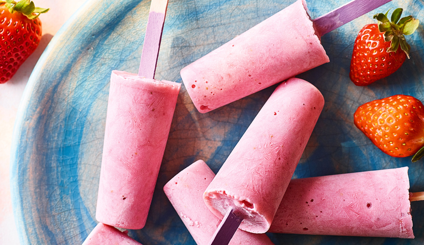 Strawberry milk ice lollies